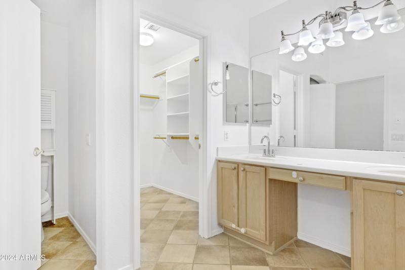 11 - Primary Bathroom