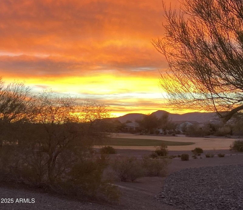 Cropped Sunset Potter 23