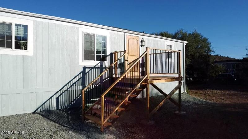 2025-08-17-17-54-25-216