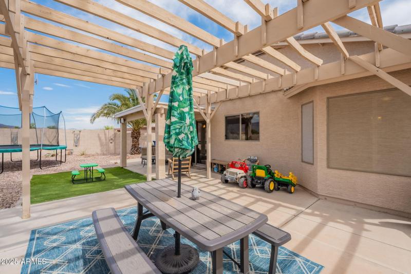 6768 S Russet Sky Way