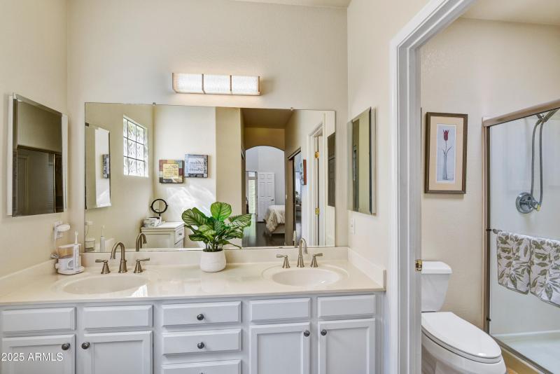 010_Primary Bathroom