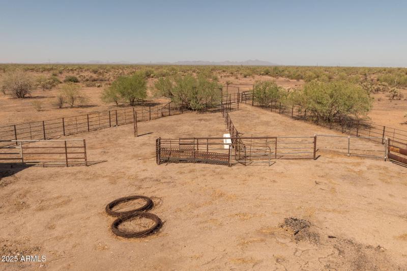 52-web-or-mls-15775 US-60, Gold Canyon-5