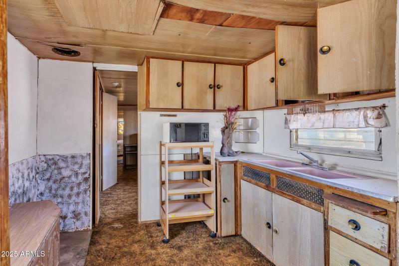 20-web-or-mls-15775 US-60, Gold Canyon-2