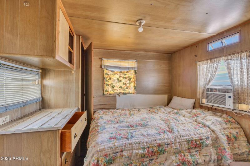 24-web-or-mls-15775 US-60, Gold Canyon-2