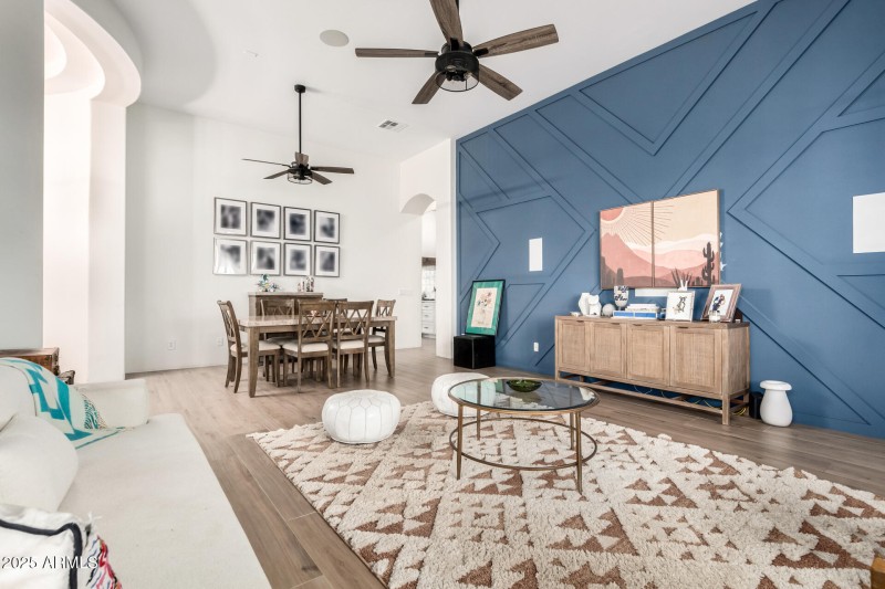 Formal Living Rm & Dining