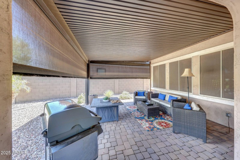 Covered Patio w/ Mechanical Sun Shades