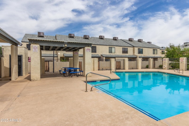 6d9e0d7b69f968c3c61a5bdce70c4bf2