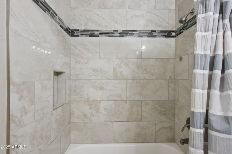 30-web-or-mls-W Monterey St 108-S2008-03