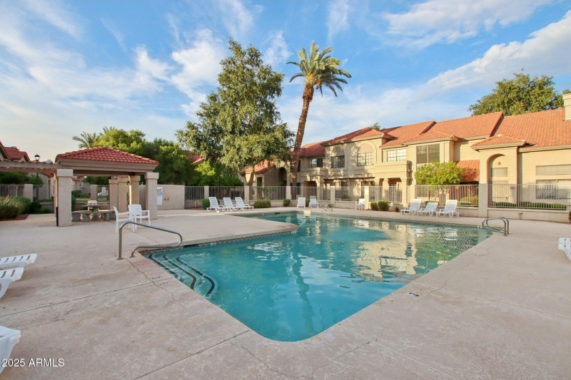 35-web-or-mls-W Monterey St 108-S2008-03