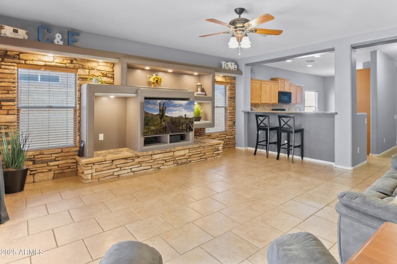 17231 W Carmen Dr-11