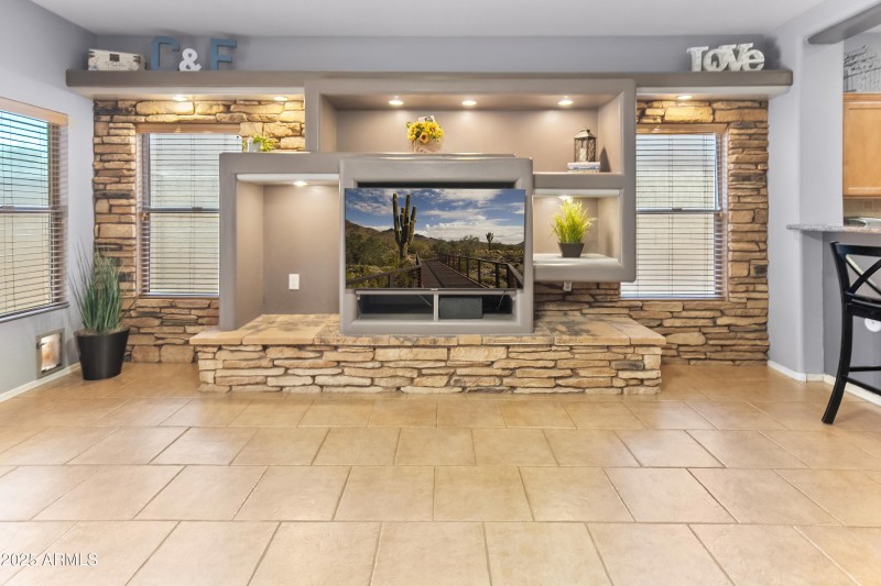 17231 W Carmen Dr-12