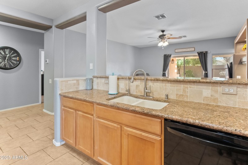 17231 W Carmen Dr-25