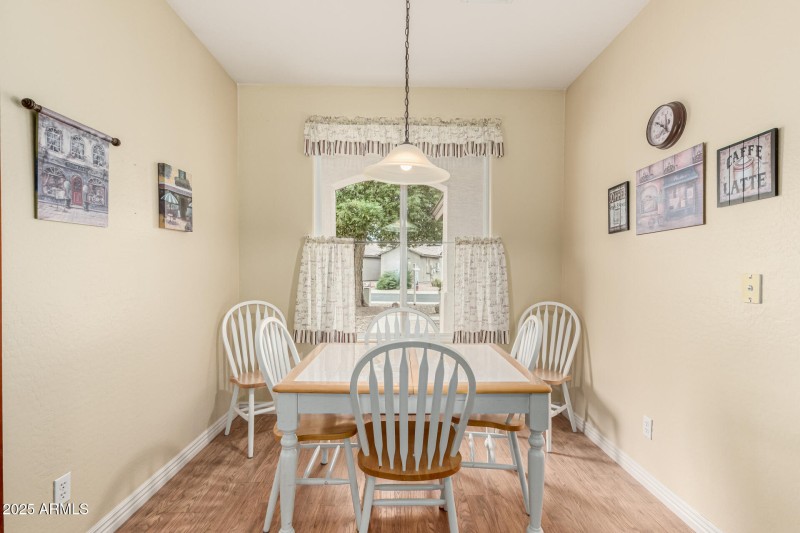 Charming Eat-in Kitchen