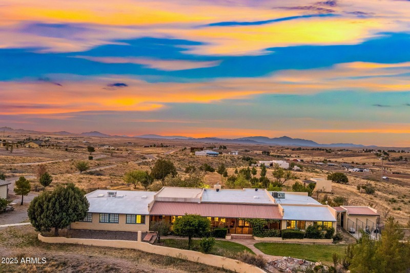 68-web-or-mls-1 Pinto Trail - MLS Images