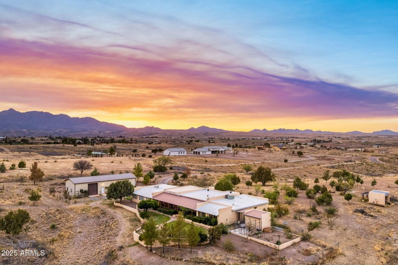 69-web-or-mls-1 Pinto Trail - MLS Images