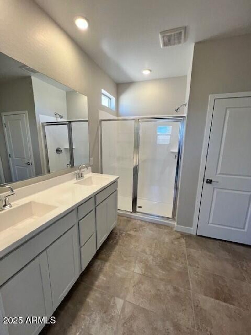 BR35 lot 147 Primary Bath