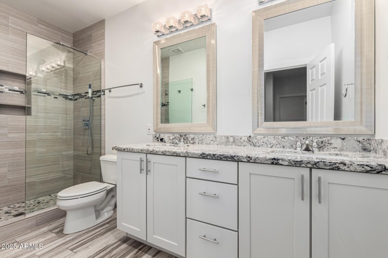 Bathroom 4 (Basement)