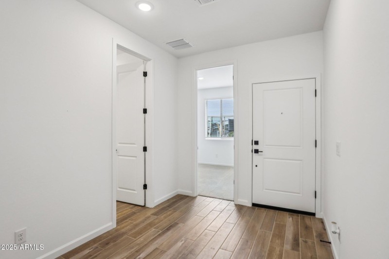 12-web-or-mls-La Senda Dr W-S2008-012