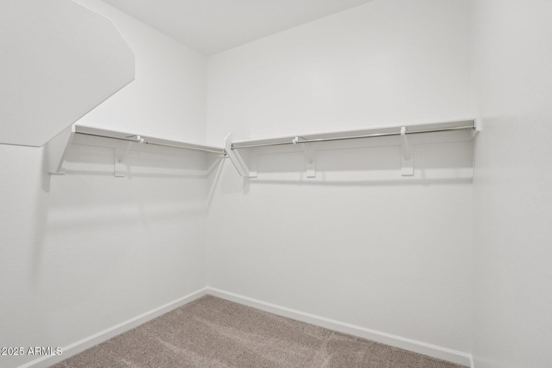 28-web-or-mls-La Senda Dr W-S2008-028