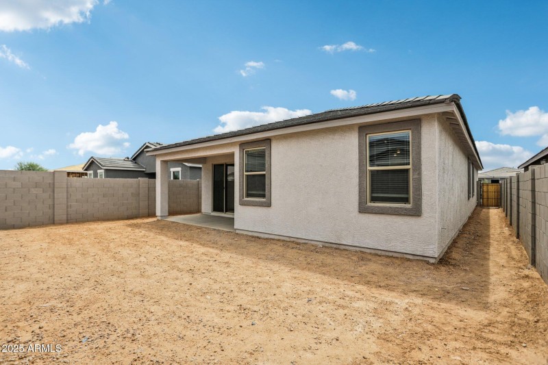 35-web-or-mls-La Senda Dr W-S2008-035