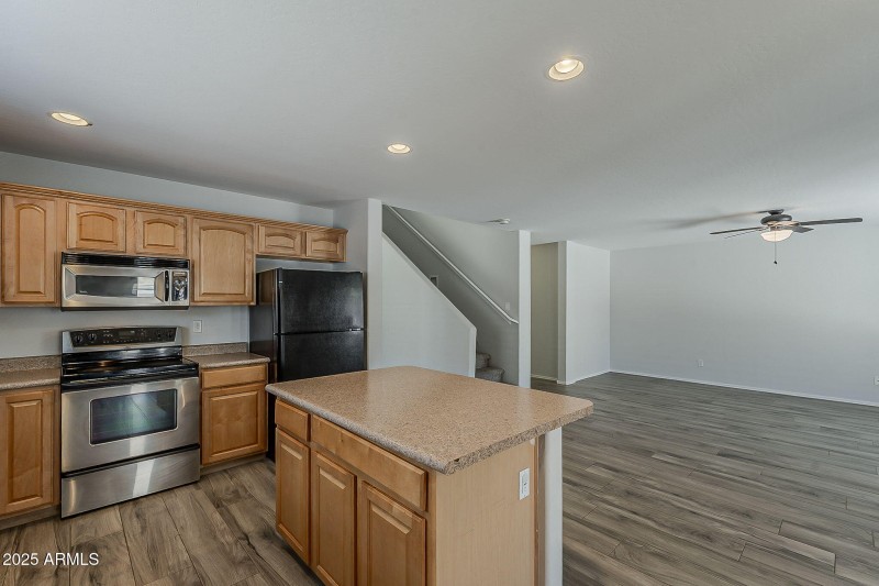 27-web-or-mls-Naomi-27