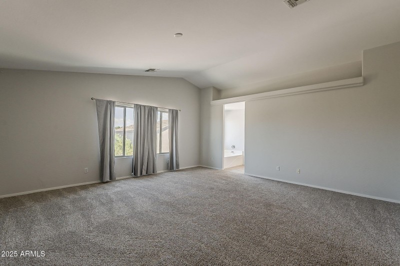 34-web-or-mls-Naomi-34