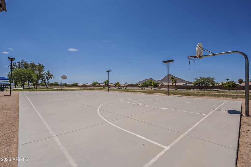 60-web-or-mls-Naomi Community-8