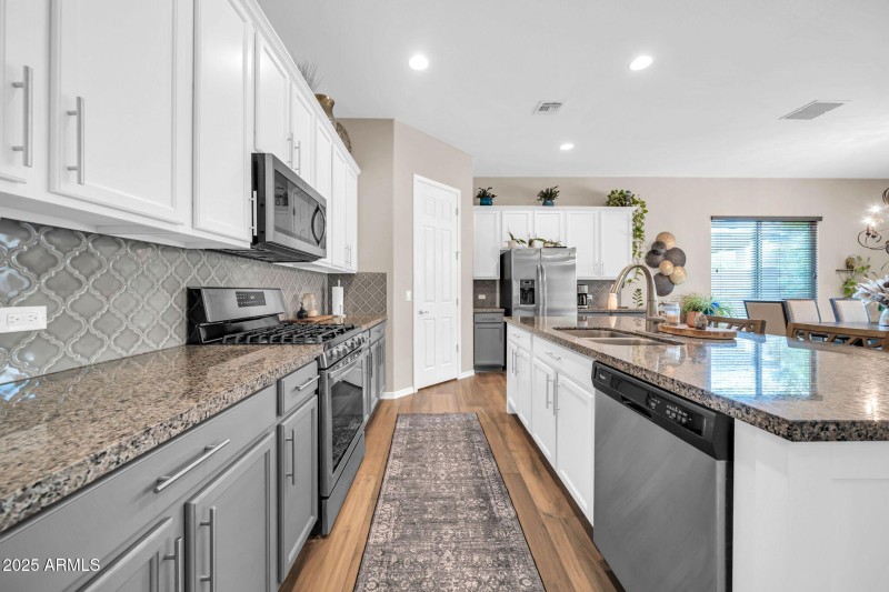 25857 N 104th Dr-18