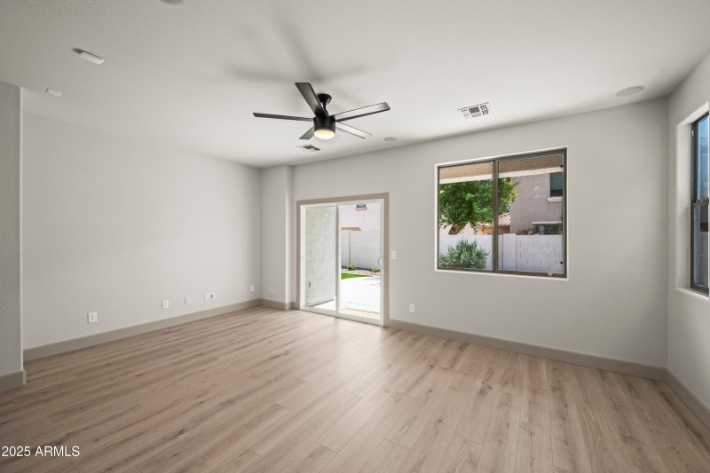 Spacious Family Room