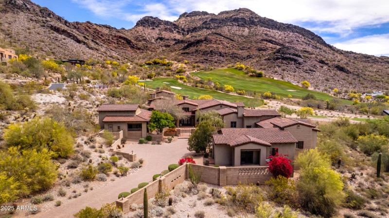 2.3 Acres W Breathaking Views