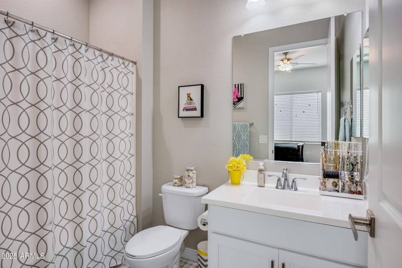 10420 E Trillium Ave-35