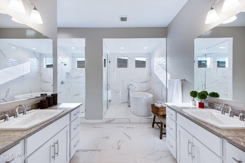 10420 E Trillium Ave-42