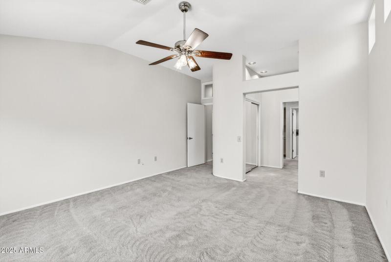 Owner's Suiteidge_Dr26_mls