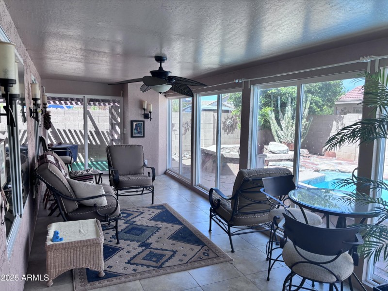 AZ Room With Full Length Sliding Doors