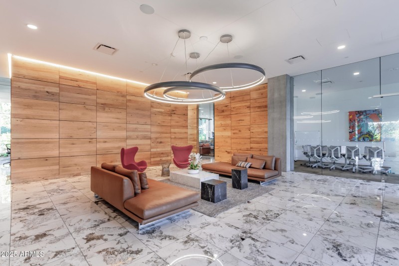 31 Kierland 7180 #516