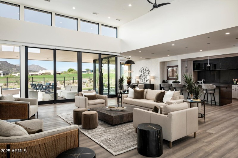 10-37200 N Cave Creek Rd Unit1009-9