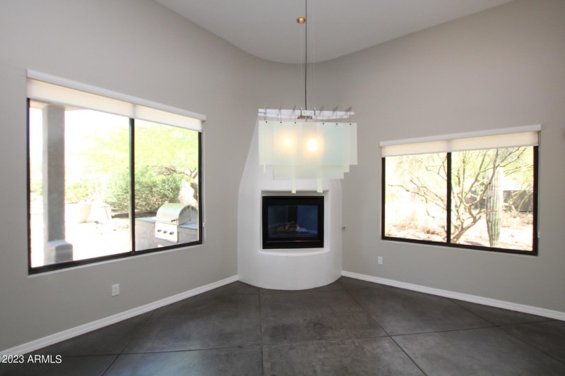 16ad4472-4bf0-422a-bcd9-6e8234316fd8