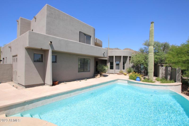 ceb1b8dd-bef7-4f68-88c5-6afc5b5e86eb