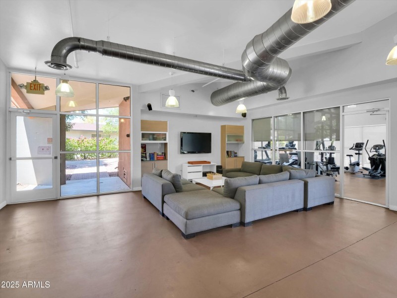 Mid-Centry Modern Clubhouse