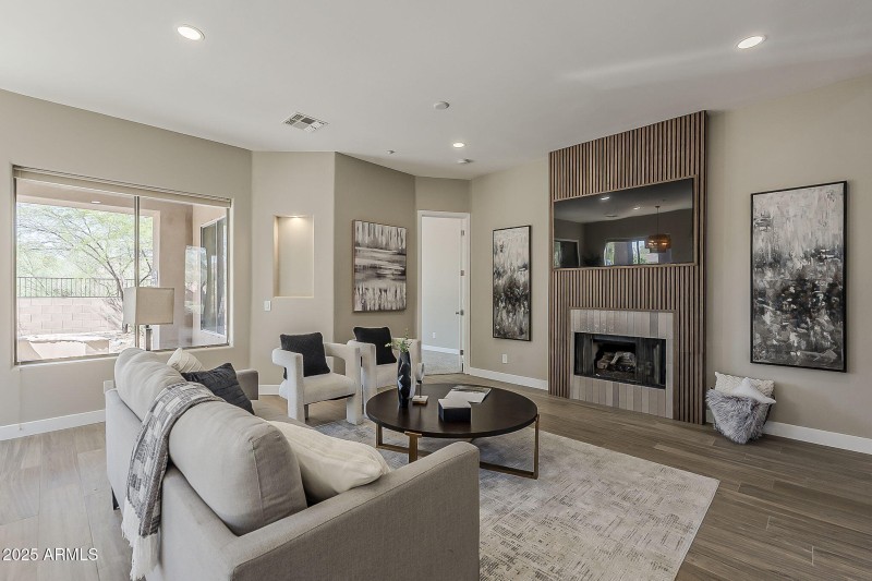 11-web-or-mls-74th St-11