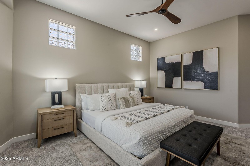 31-web-or-mls-74th St-31