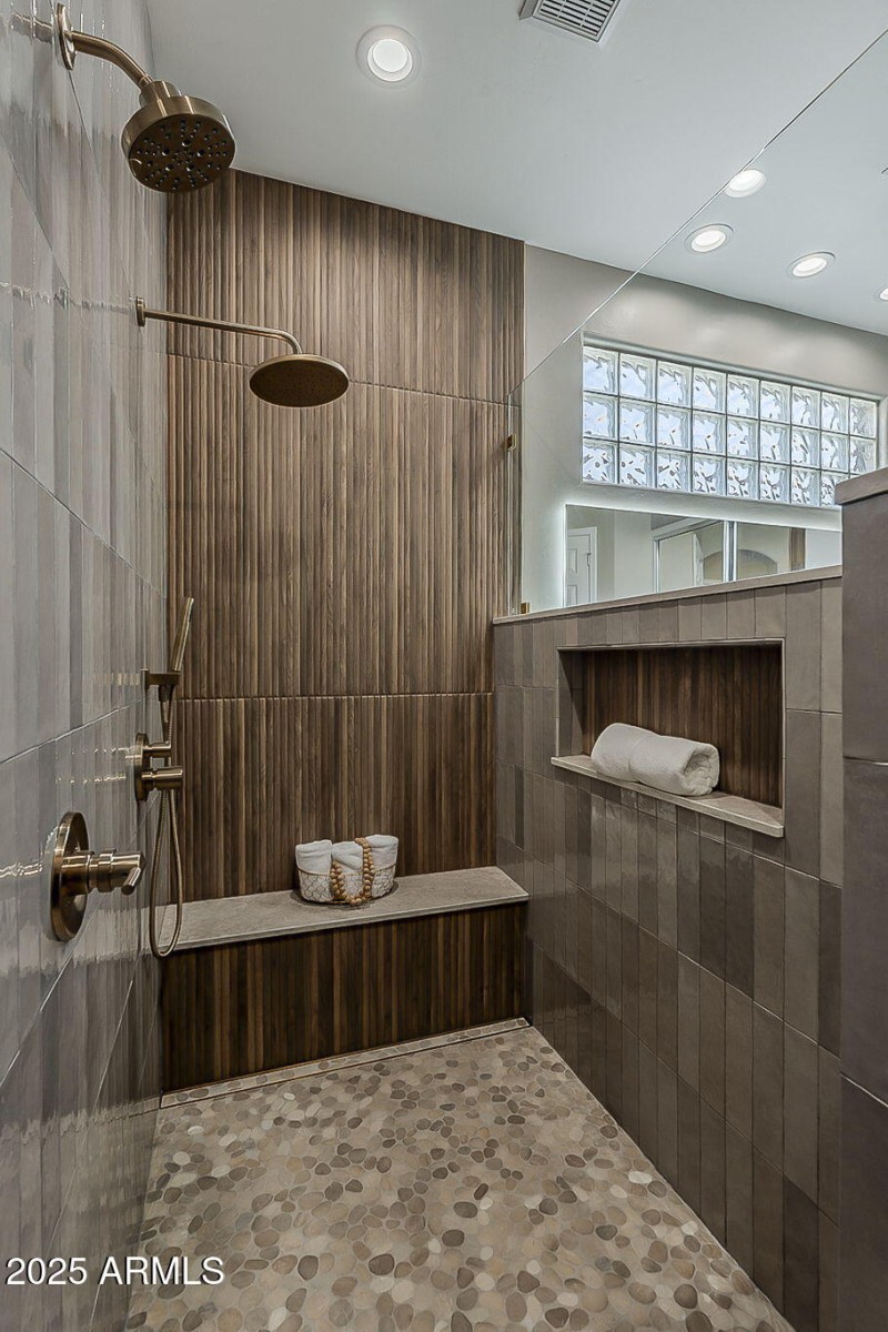 35-web-or-mls-74th St-35