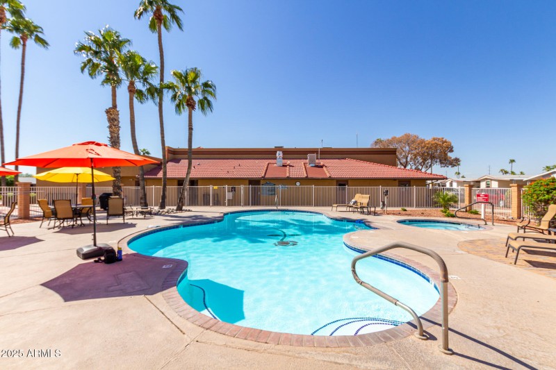 0032-33 - Sierra Dawn