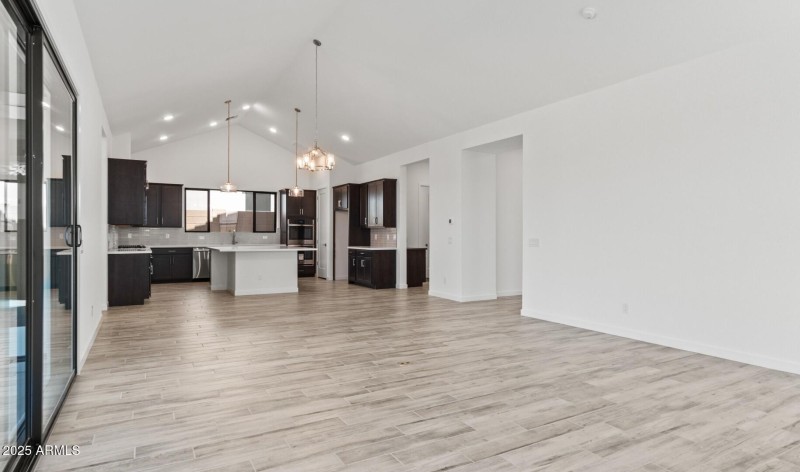 FSVV Lot #22 Great Room (4) (Large)