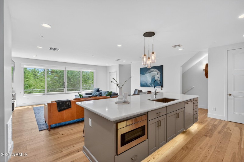 17-web-or-mls-016_A7402553