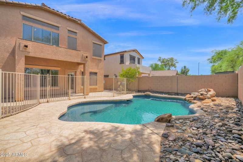 4294 Woodshed - 27Backyard