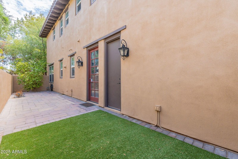 47-web-or-mls-Lakewood-47