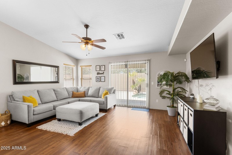 25-web-or-mls-IMG_2389