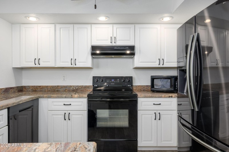 9-web-or-mls-Anasazi428-17