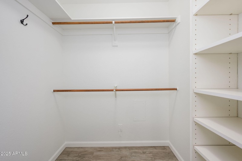 Walk-in Closet